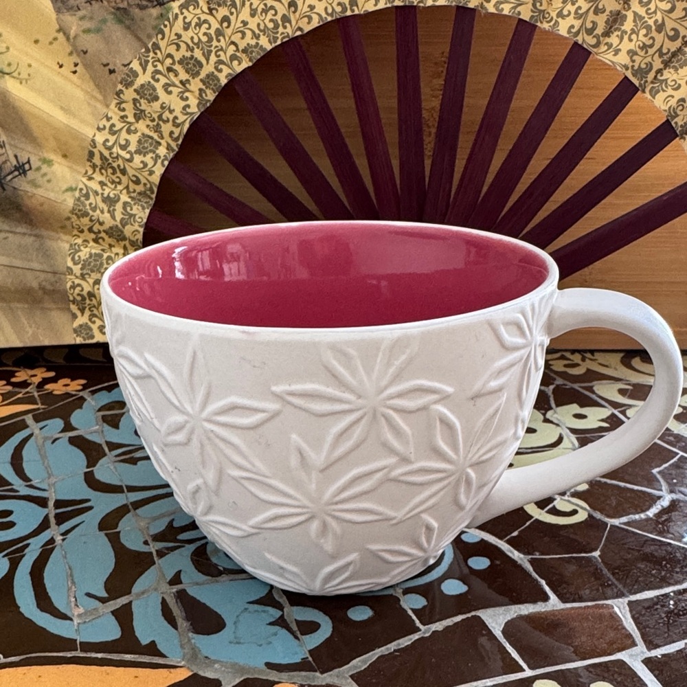 STARBUCKS Elegant White and Pink Floral Mug